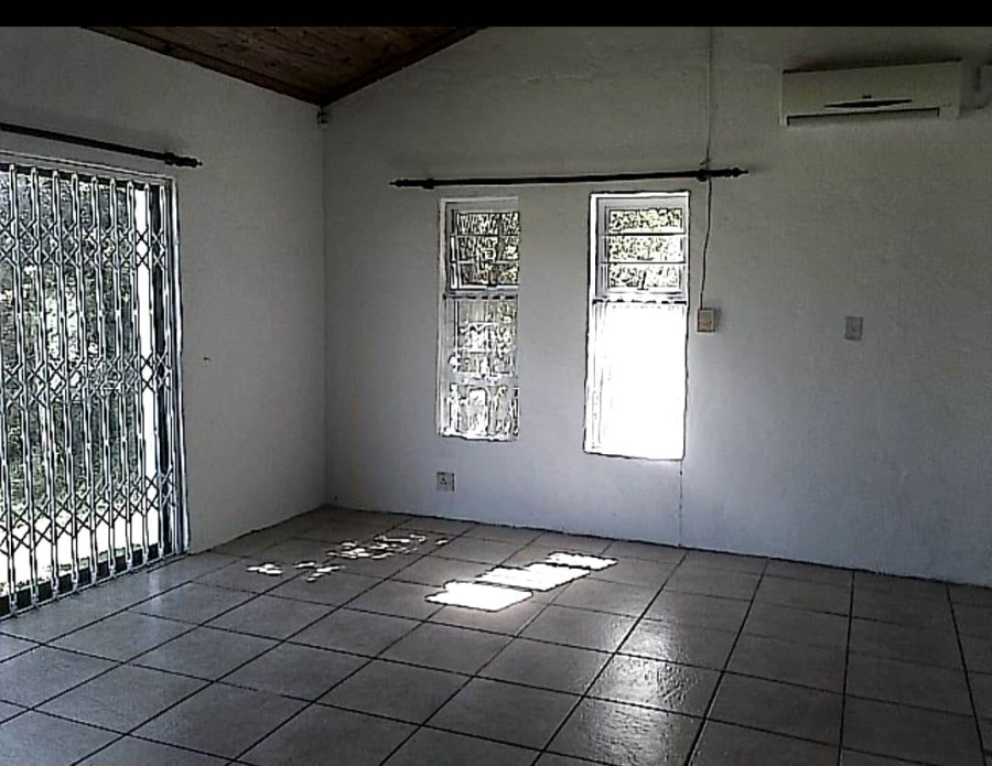 3 Bedroom Property for Sale in Chelsea Eastern Cape